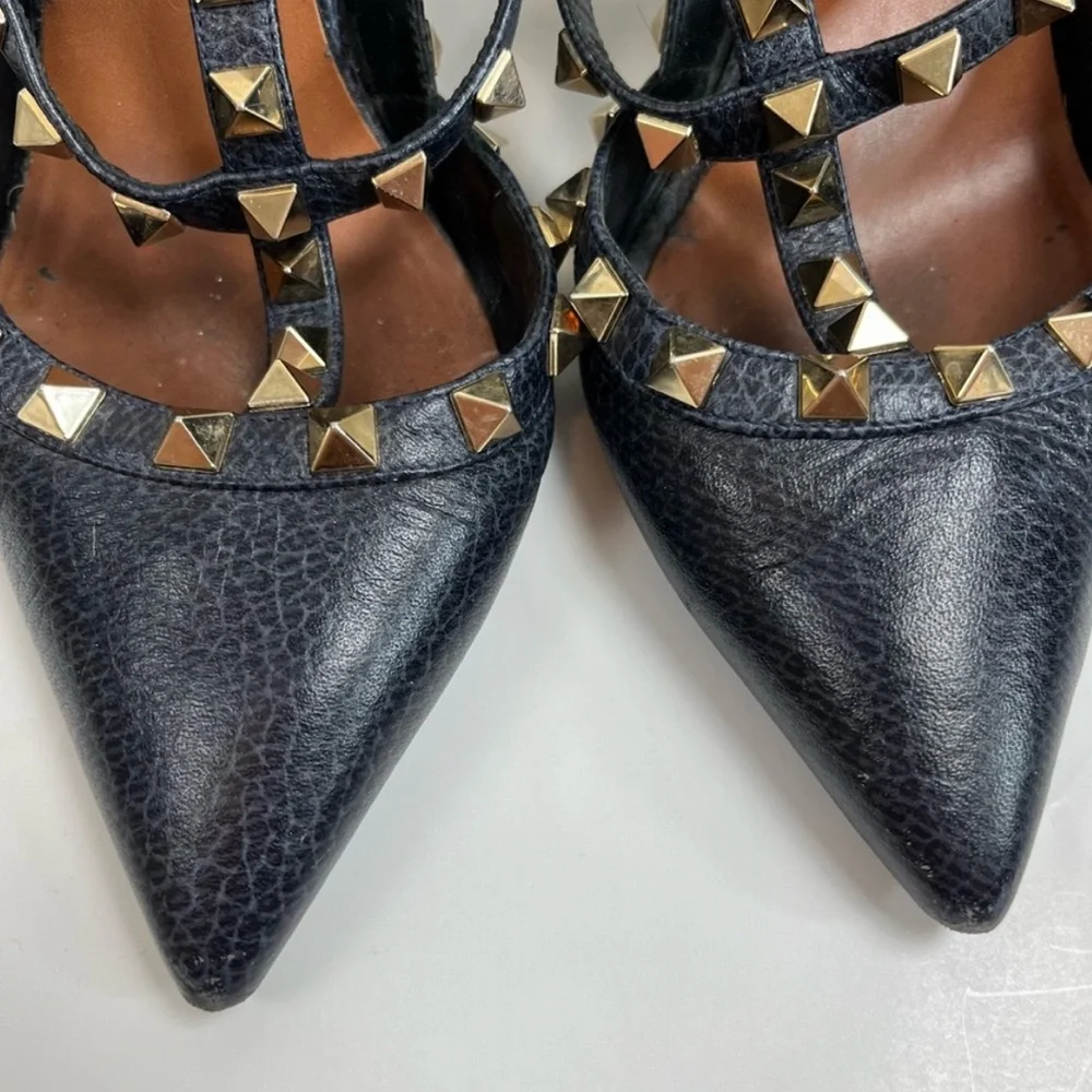Valentino Garavani Rockstud Heels Ankle Strap Pumps